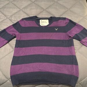 American Eagle V-neck Sweater